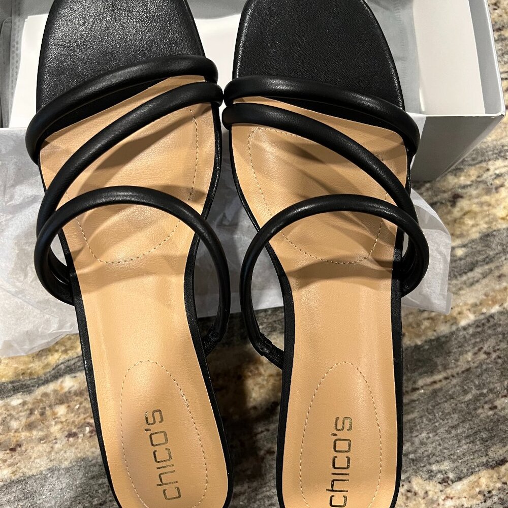 Chicos Mariina Round Lucite Size 11
